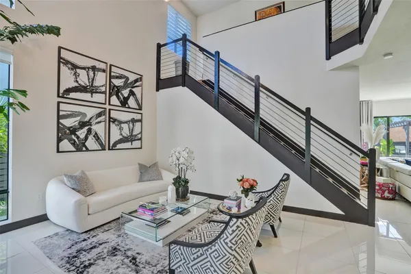 $6,000 | 15501 Northwest 88th Avenue, Unit 15501, Miami Lakes, FL 33018