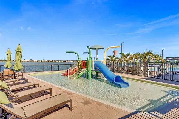 $6,000 | 15501 Northwest 88th Avenue, Unit 15501, Miami Lakes, FL 33018