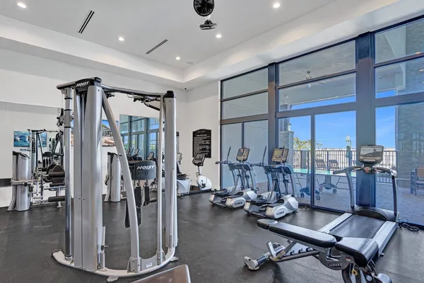 $6,000 | 15501 Northwest 88th Avenue, Unit 15501, Miami Lakes, FL 33018