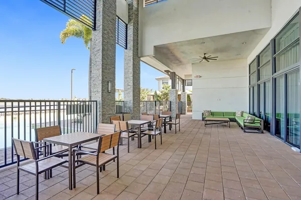 $6,000 | 15501 Northwest 88th Avenue, Unit 15501, Miami Lakes, FL 33018