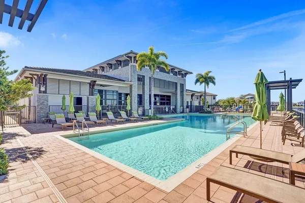 $6,000 | 15501 Northwest 88th Avenue, Unit 15501, Miami Lakes, FL 33018