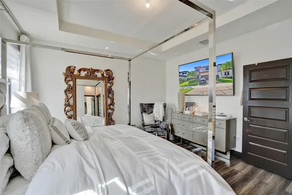 $6,000 | 15501 Northwest 88th Avenue, Unit 15501, Miami Lakes, FL 33018