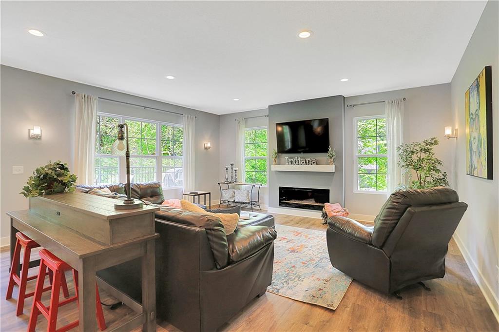 6460 Dover Road Indianapolis, IN 46220 - Photo 8 of 60 Gallery Image 8