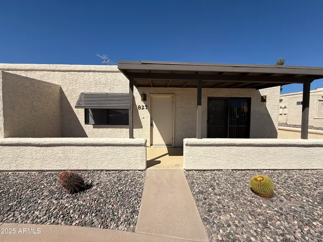 a view of outdoor space