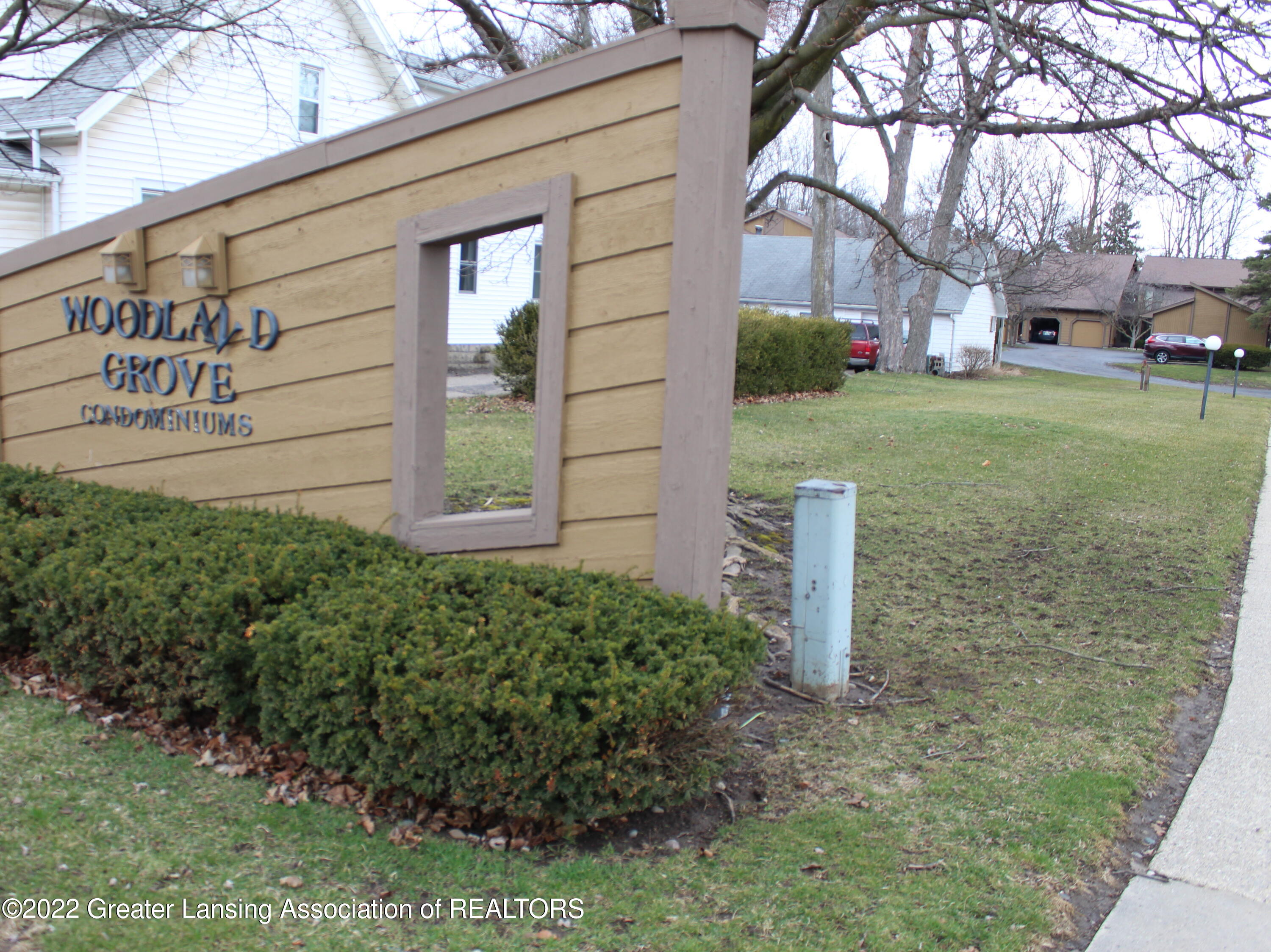 4360 Holt Road, Unit 7 Holt, MI 48842 - Photo 3 of 35 3