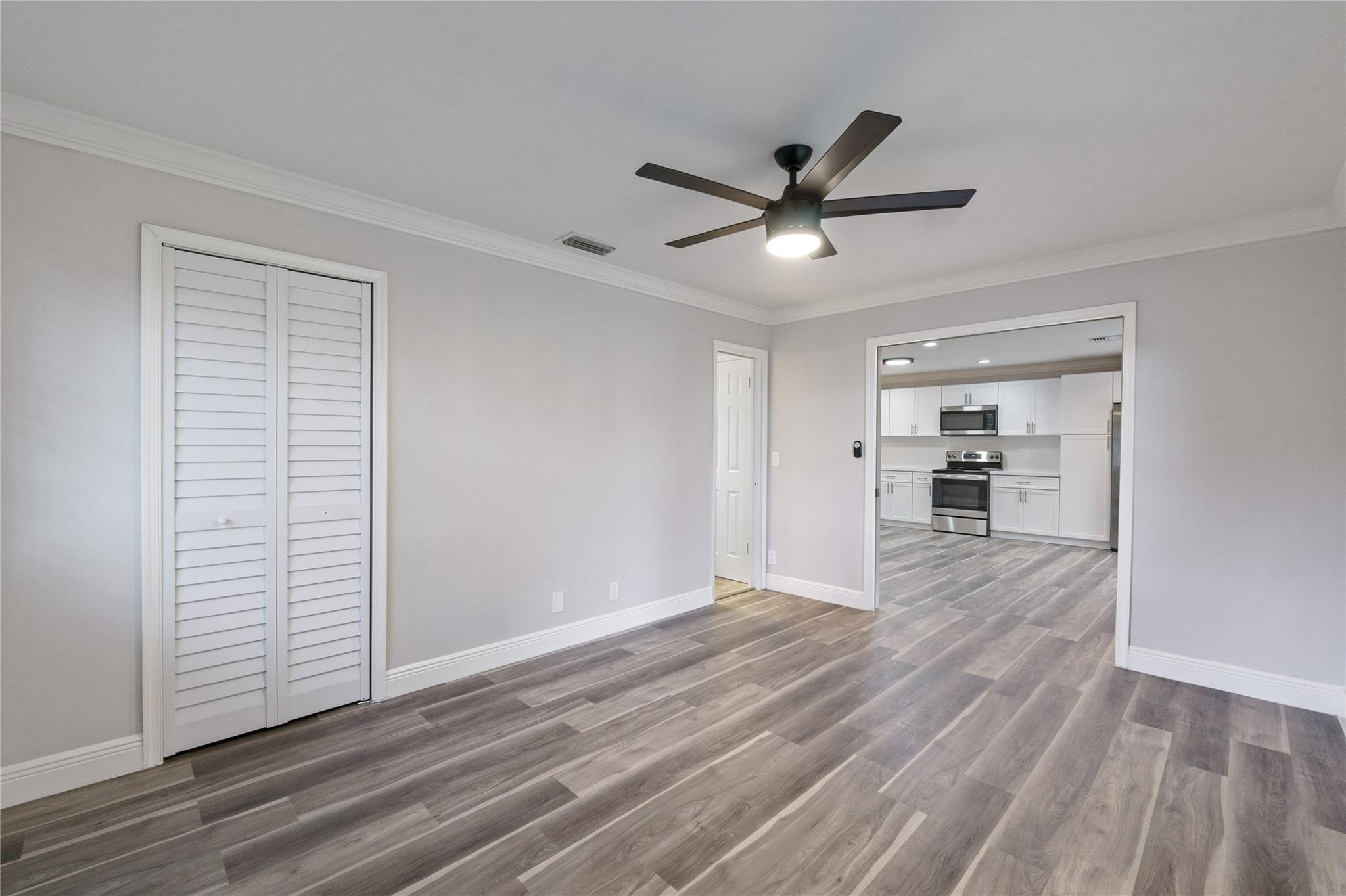 5410 Privet Place, Unit A Delray Beach, FL 33484 - Photo 4 of 20 Photo 4