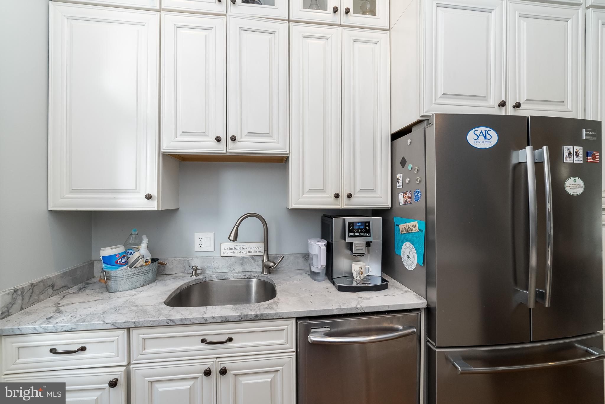 320 C Street Southeast Washington, DC 20003 - Photo 11 of 30 Kitchen
