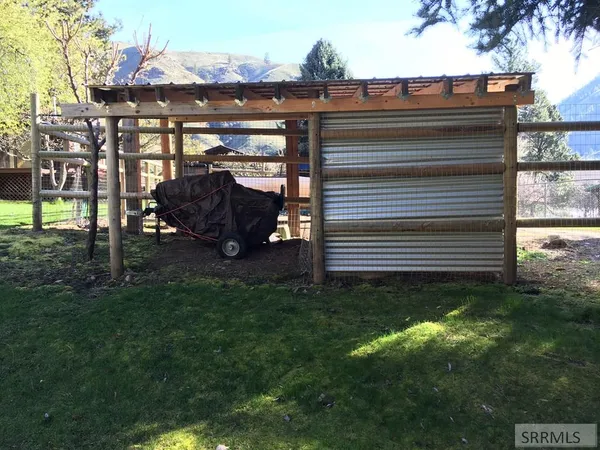 $260,000 | 71 Chinook Drive, Shoup, ID 83469