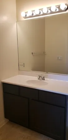 $3,700 | 3013 North Clybourn Avenue, Unit 3N, Chicago, IL 60618