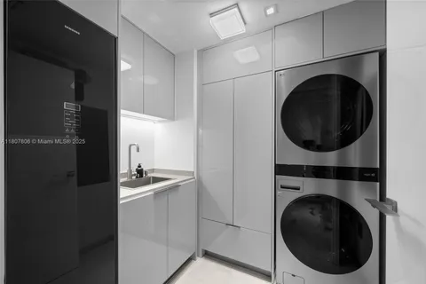 $4,295,000 | 3301 Northeast 183rd Street, Unit 3105/06, Aventura, FL 33160