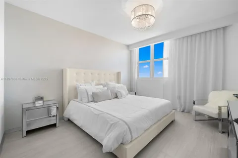 $4,295,000 | 3301 Northeast 183rd Street, Unit 3105/06, Aventura, FL 33160