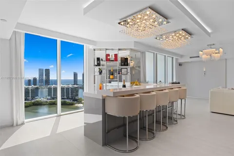 $4,295,000 | 3301 Northeast 183rd Street, Unit 3105/06, Aventura, FL 33160