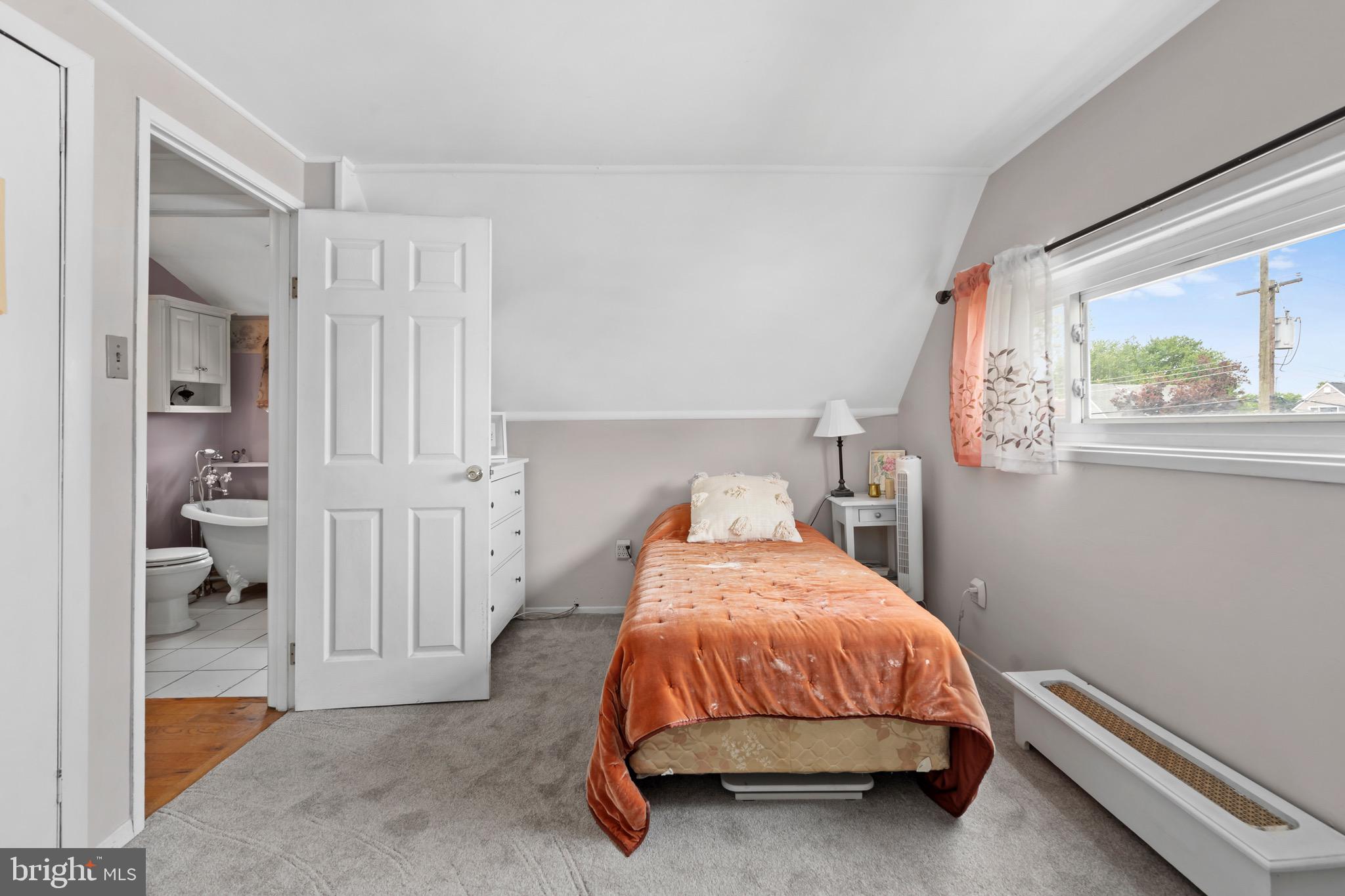 7 Misty Pine Road Levittown, PA 19056 - Photo 25 of 36 3rd Bedroom