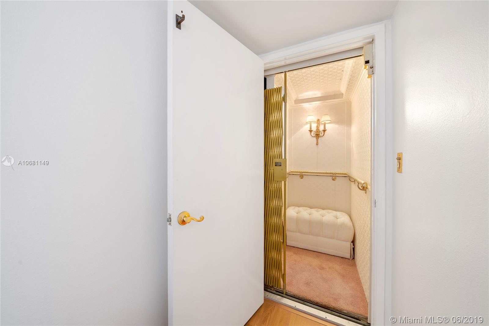 520 Brickell Key Drive, Unit ABH45 Miami, FL 33131 - Photo 12 of 27