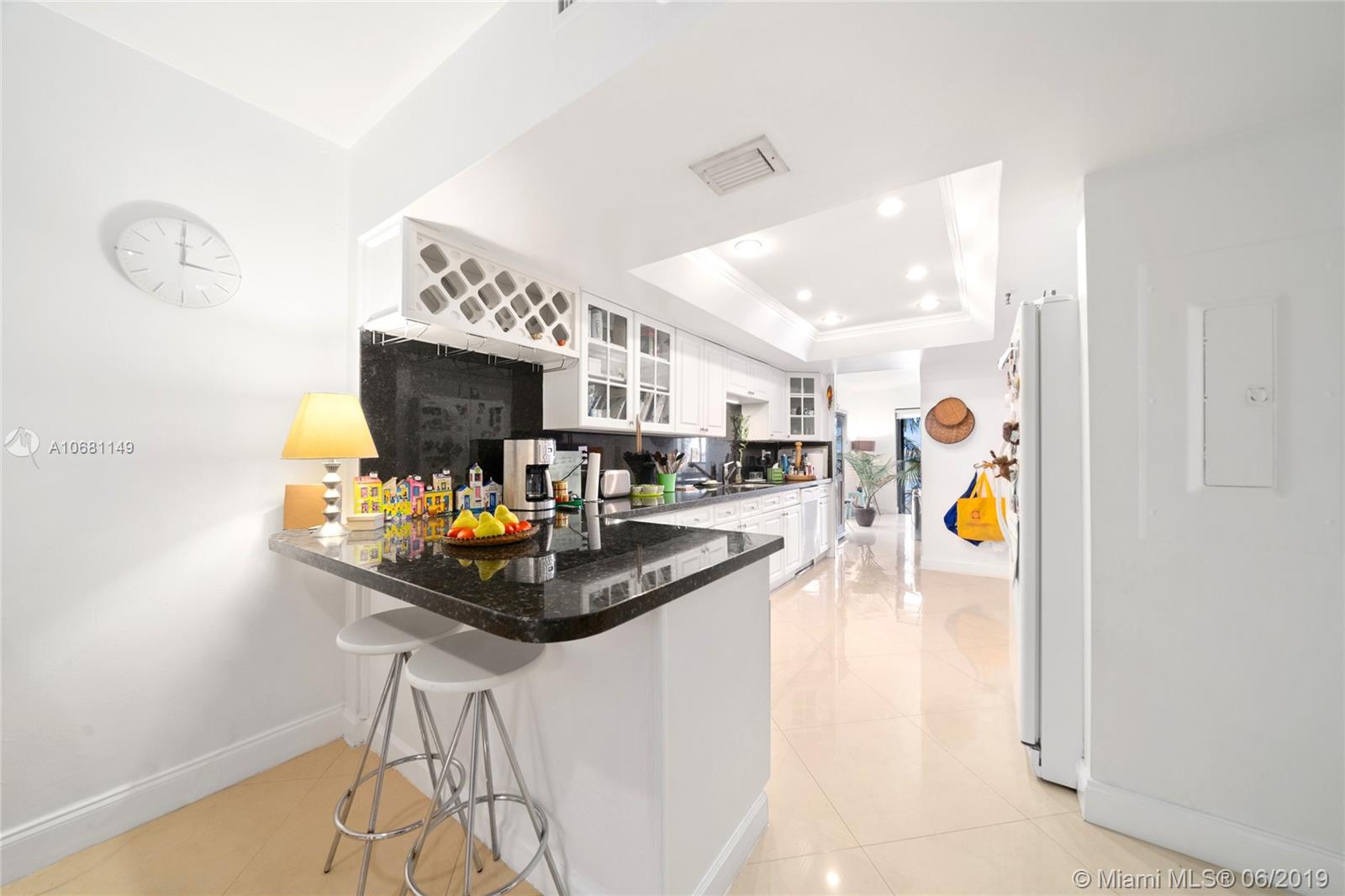 520 Brickell Key Drive, Unit ABH45 Miami, FL 33131 - Photo 8 of 27