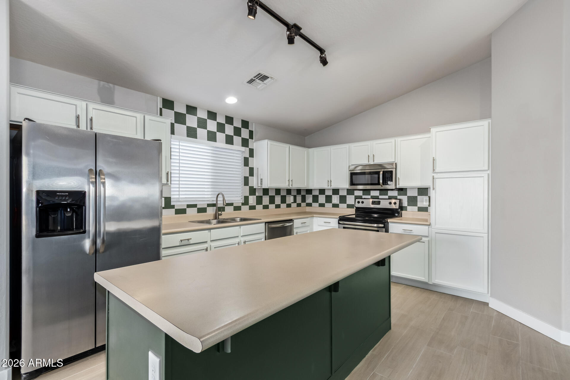 17854 West Redfield Road Surprise, AZ 85388 - Photo 14 of 43 17 - Redfield