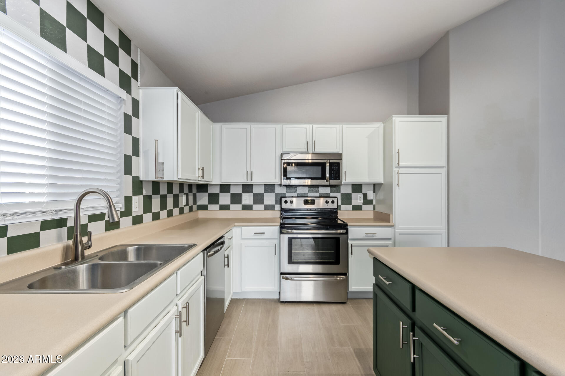 17854 West Redfield Road Surprise, AZ 85388 - Photo 18 of 43 21 - Redfield