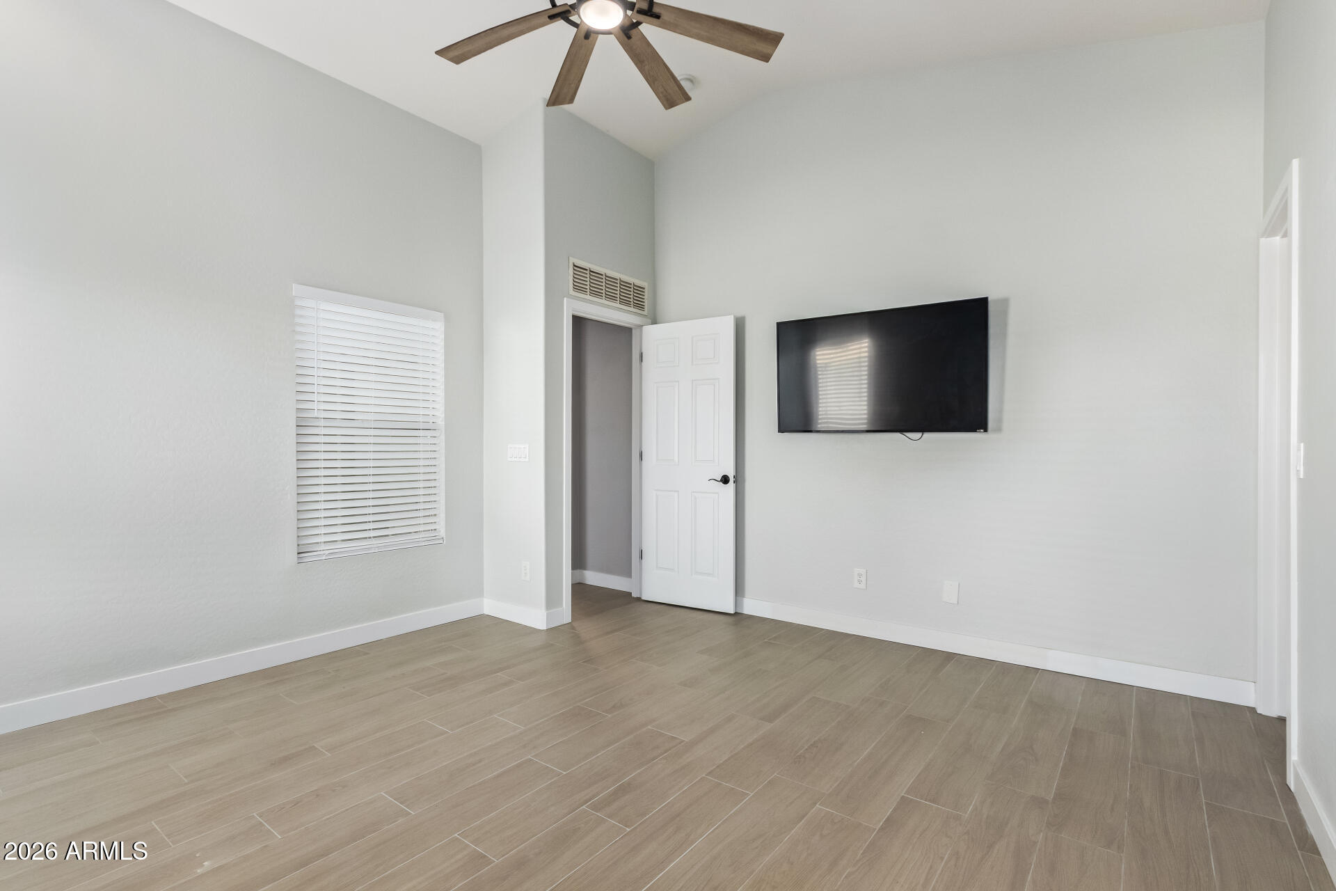 17854 West Redfield Road Surprise, AZ 85388 - Photo 25 of 43 28 - Redfield