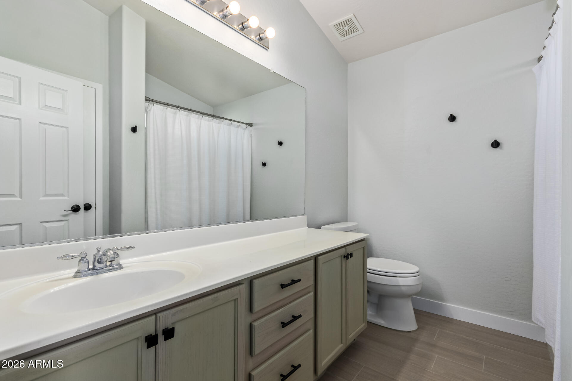 17854 West Redfield Road Surprise, AZ 85388 - Photo 26 of 43 29 - Redfield