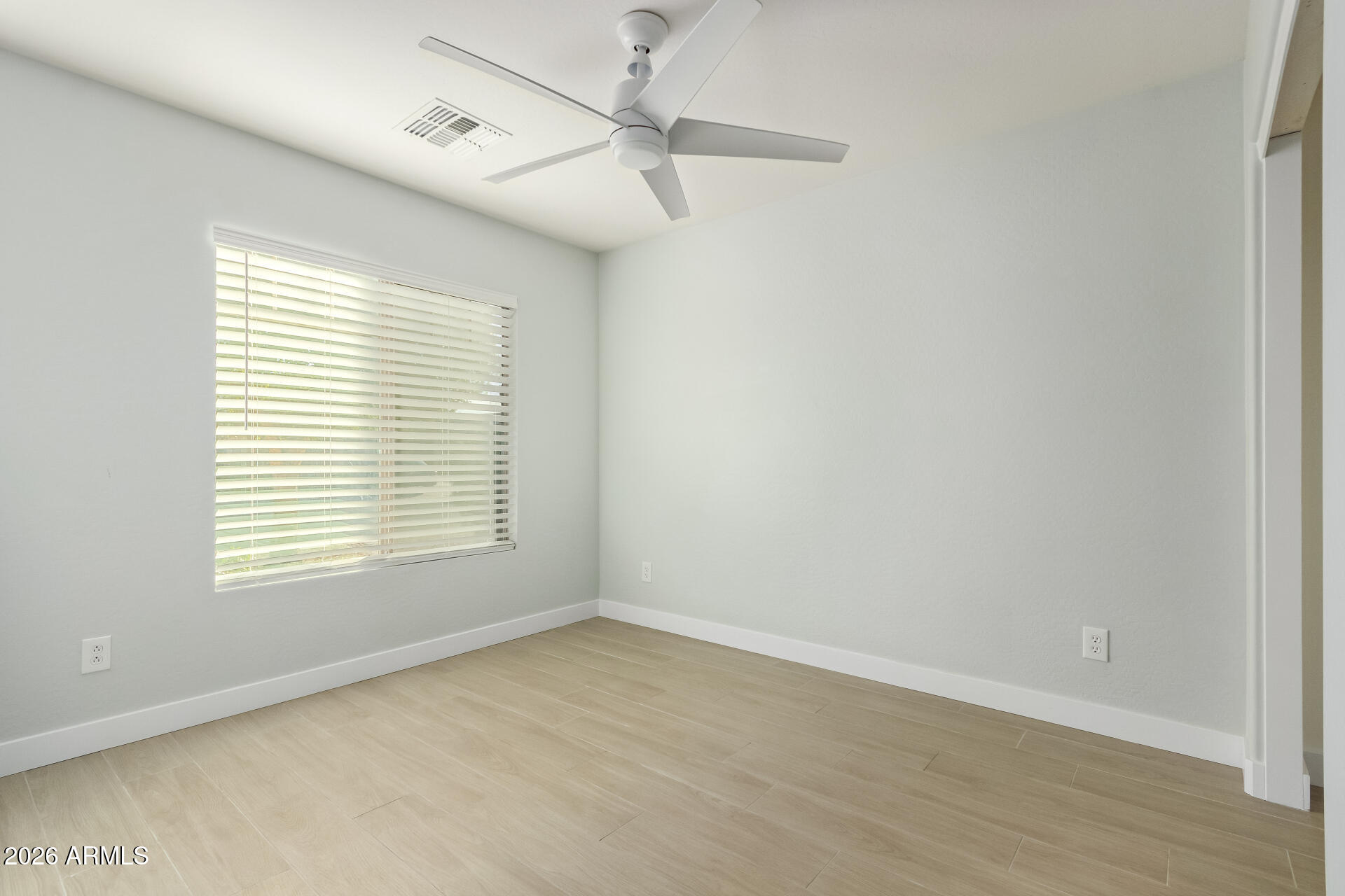 17854 West Redfield Road Surprise, AZ 85388 - Photo 29 of 43 32 - Redfield