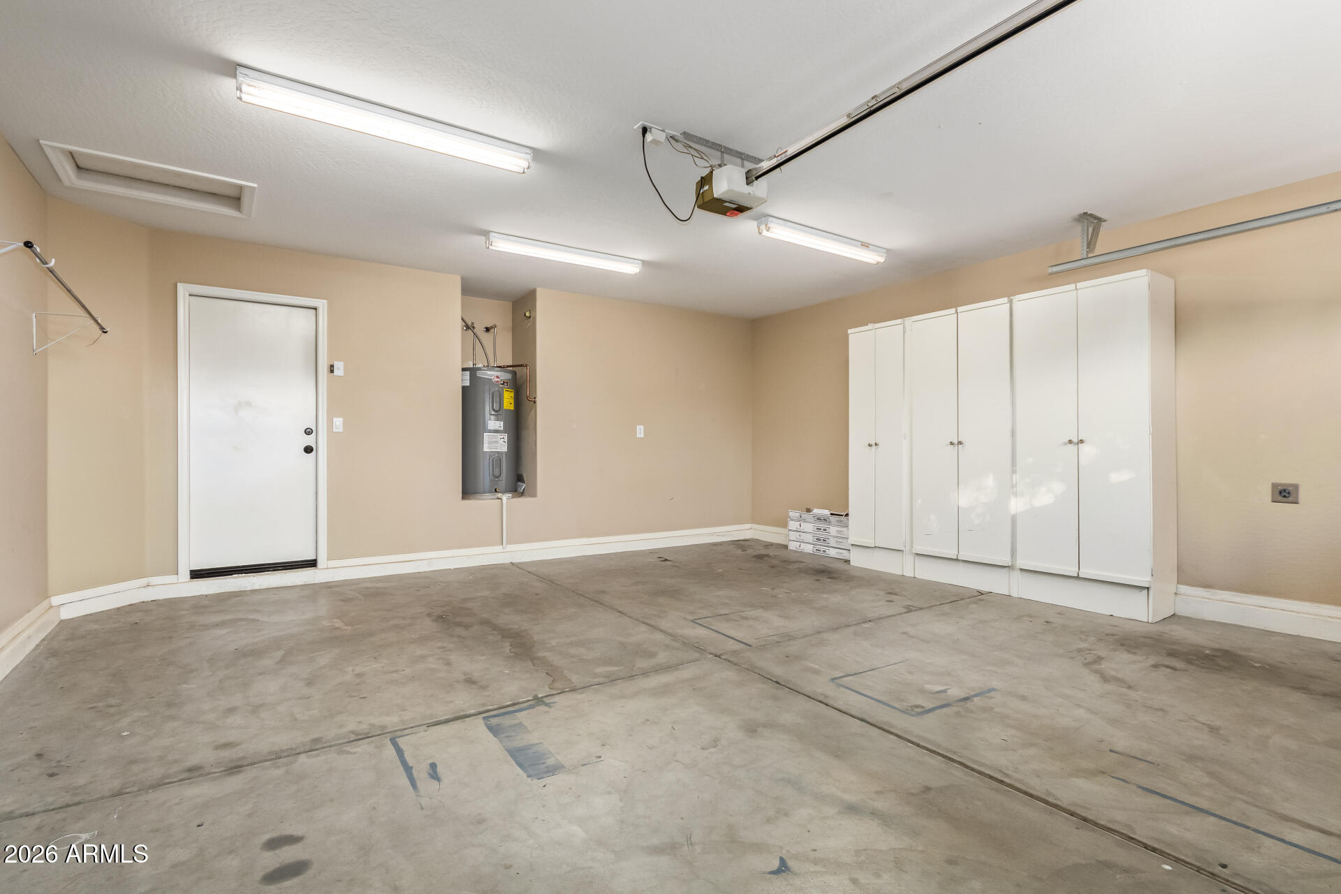 17854 West Redfield Road Surprise, AZ 85388 - Photo 34 of 43 37 - Redfield