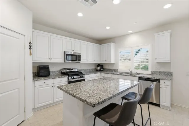 $519,000 | 16137 Hamilton Street, Victorville, CA 92394