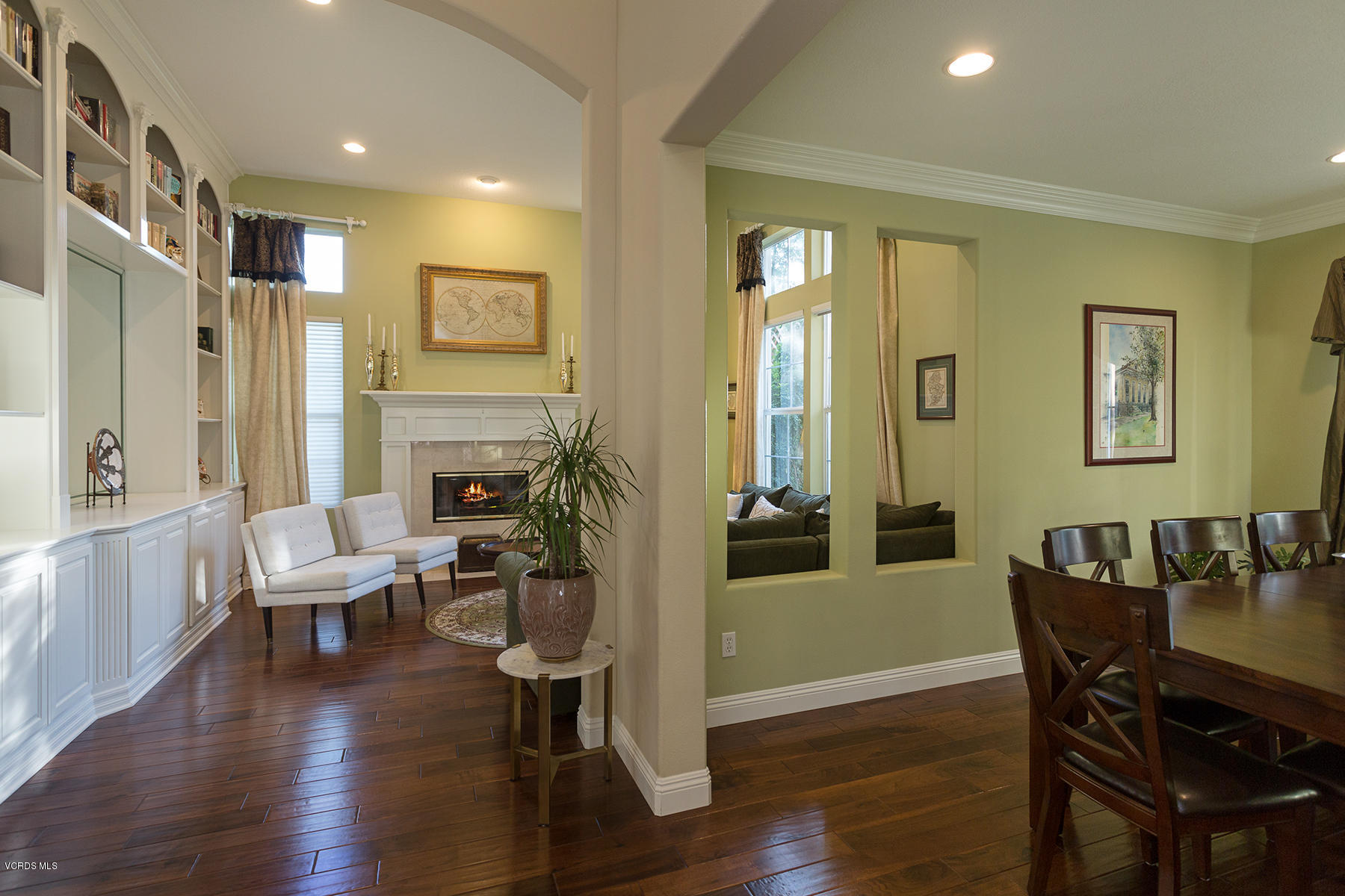 203 Knoll Ridge Road Simi Valley, CA 93065 - Photo 11 of 53 a living room with furniture and wooden floor