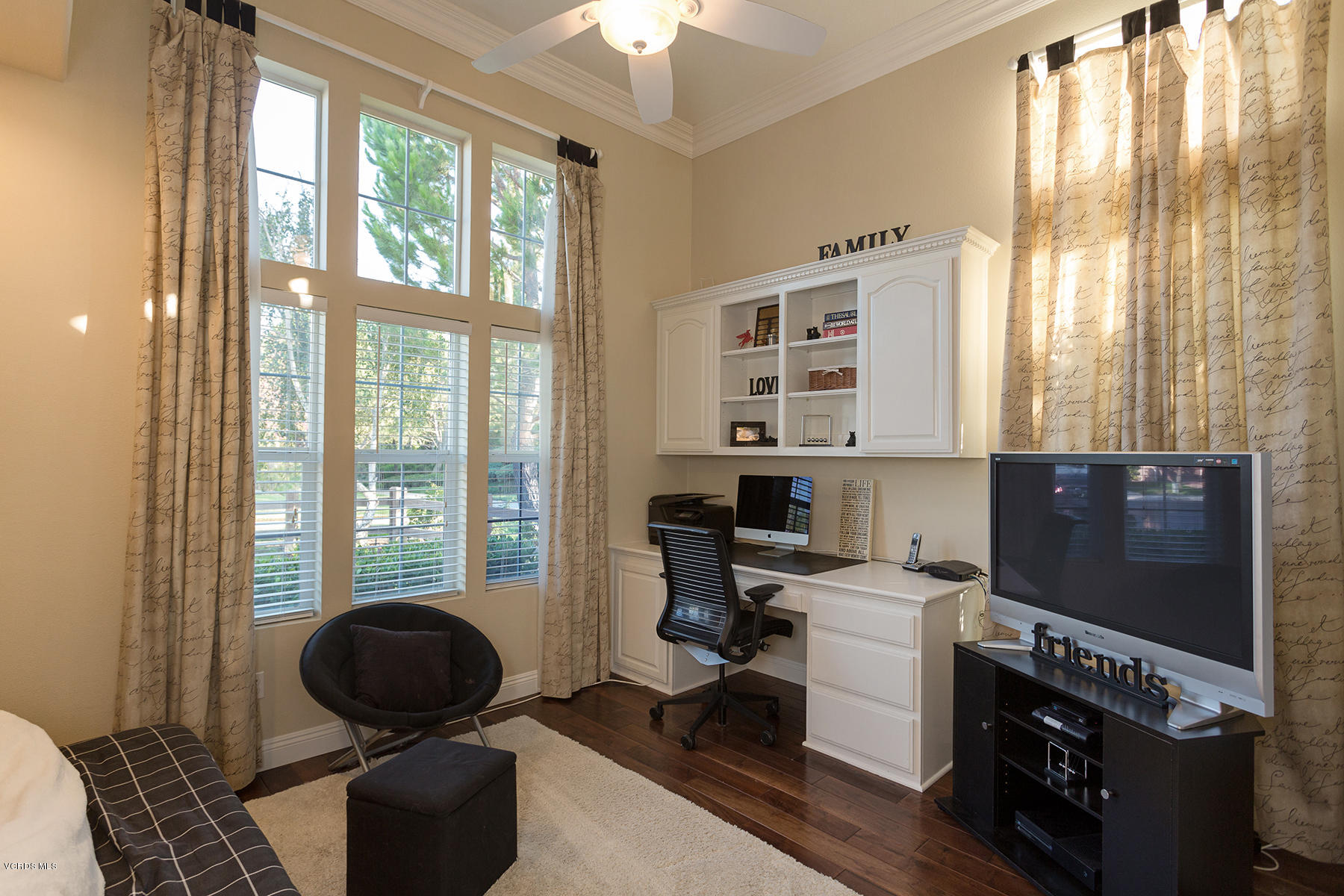 203 Knoll Ridge Road Simi Valley, CA 93065 - Photo 5 of 53 Knollridge5-mls