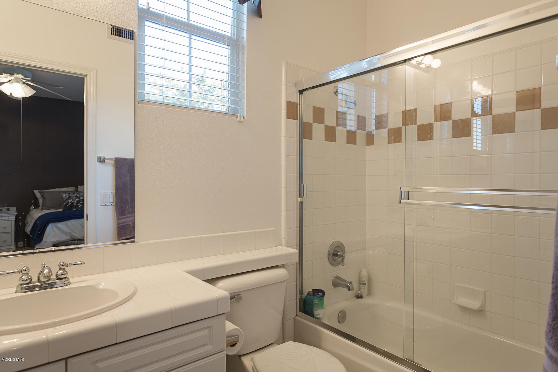 203 Knoll Ridge Road Simi Valley, CA 93065 - Photo 47 of 53 a bathroom with a sink toilet and shower
