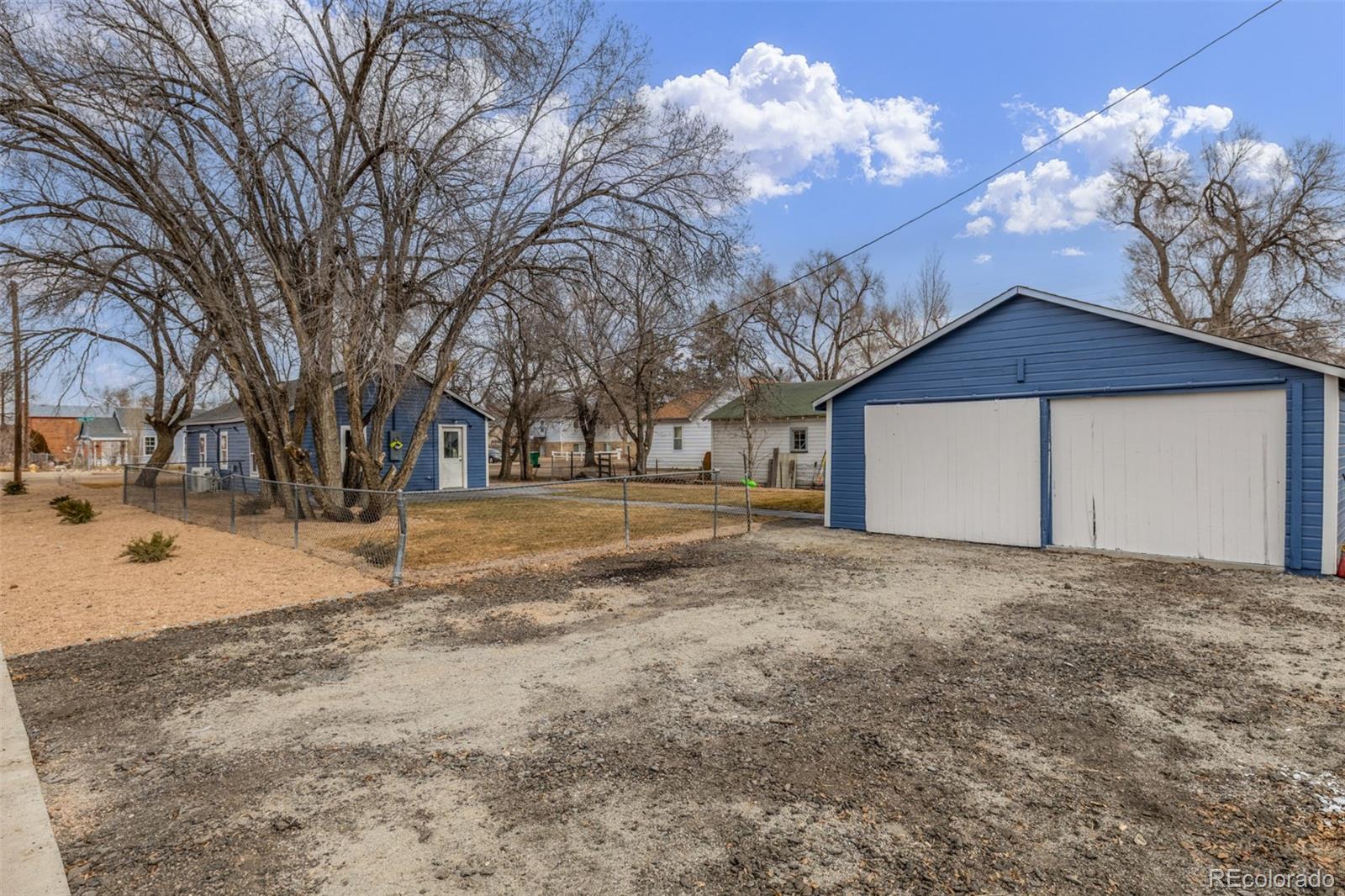 910 40th Street Evans, CO 80620 - Photo 33 of 44