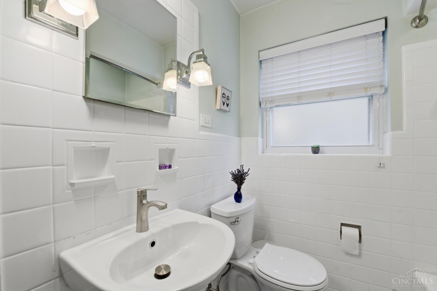 7237 Garden Road Cincinnati, OH 45236 - Photo 28 of 72