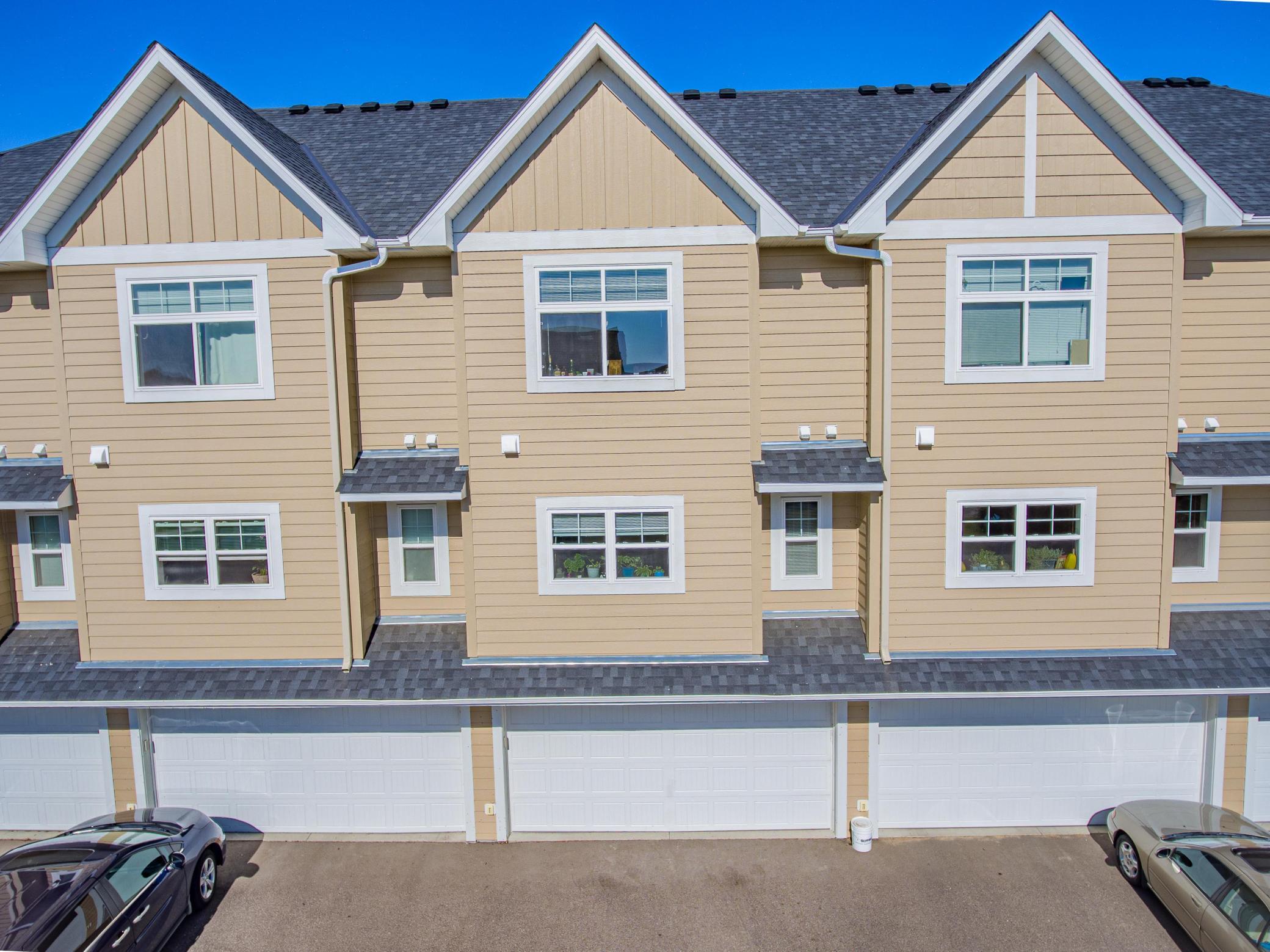 2952 Clover Ridge Drive Chaska, MN 55318 - Photo 30 of 49 Gallery Image 30