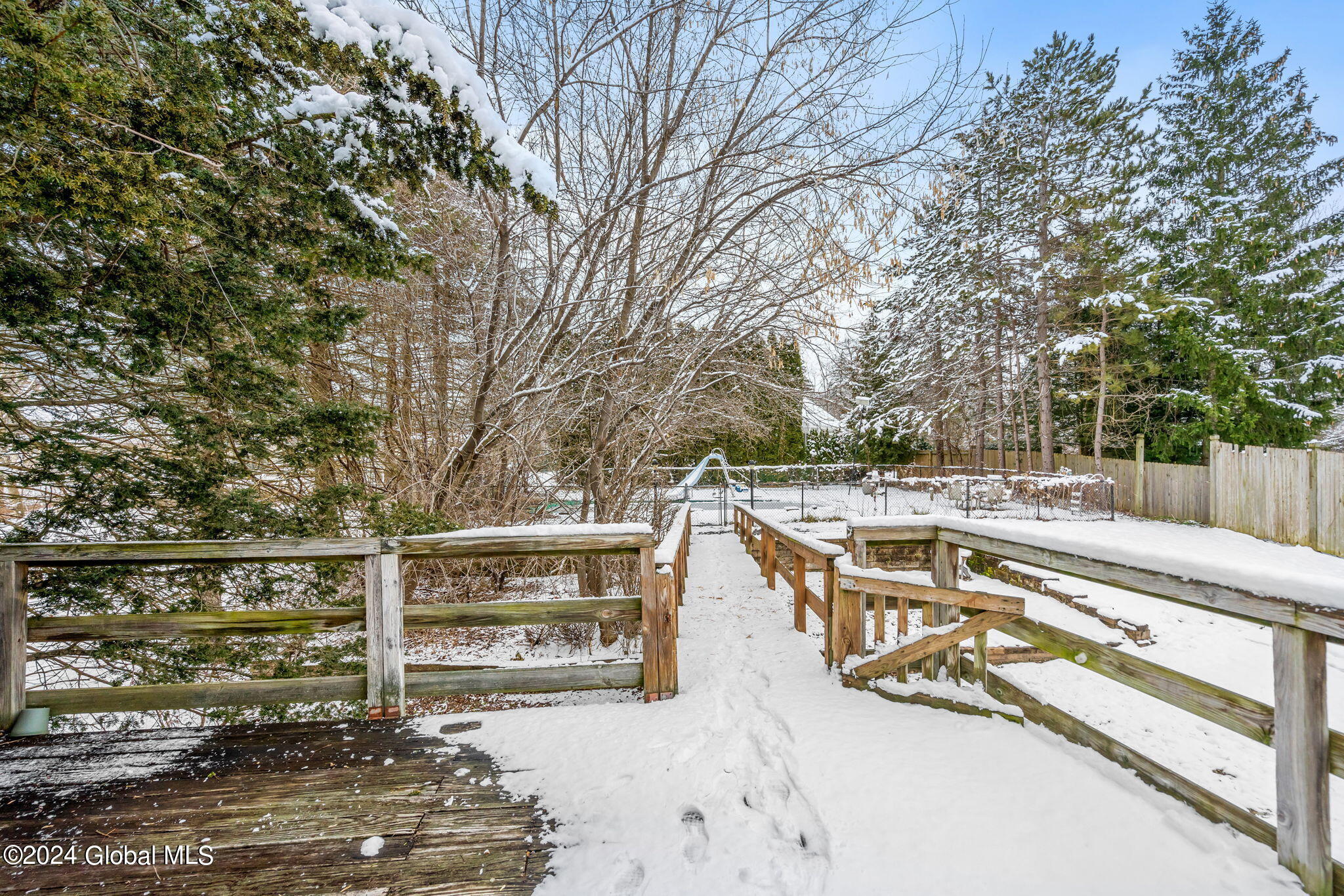 131 Forts Ferry Road Colonie, NY 12110 - Photo 8 of 49 44-web-or-mls-131-forts-ferry-rd