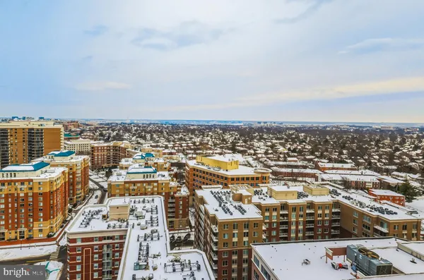 $450,000 | 888 North Quincy Street, Unit 307, Arlington, VA 22203