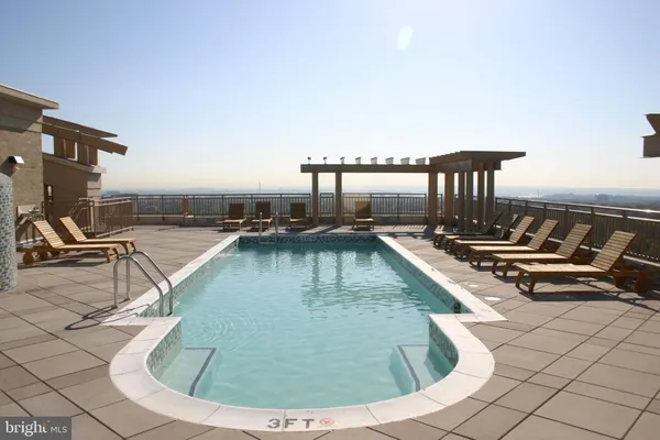 $450,000 | 888 North Quincy Street, Unit 307, Arlington, VA 22203