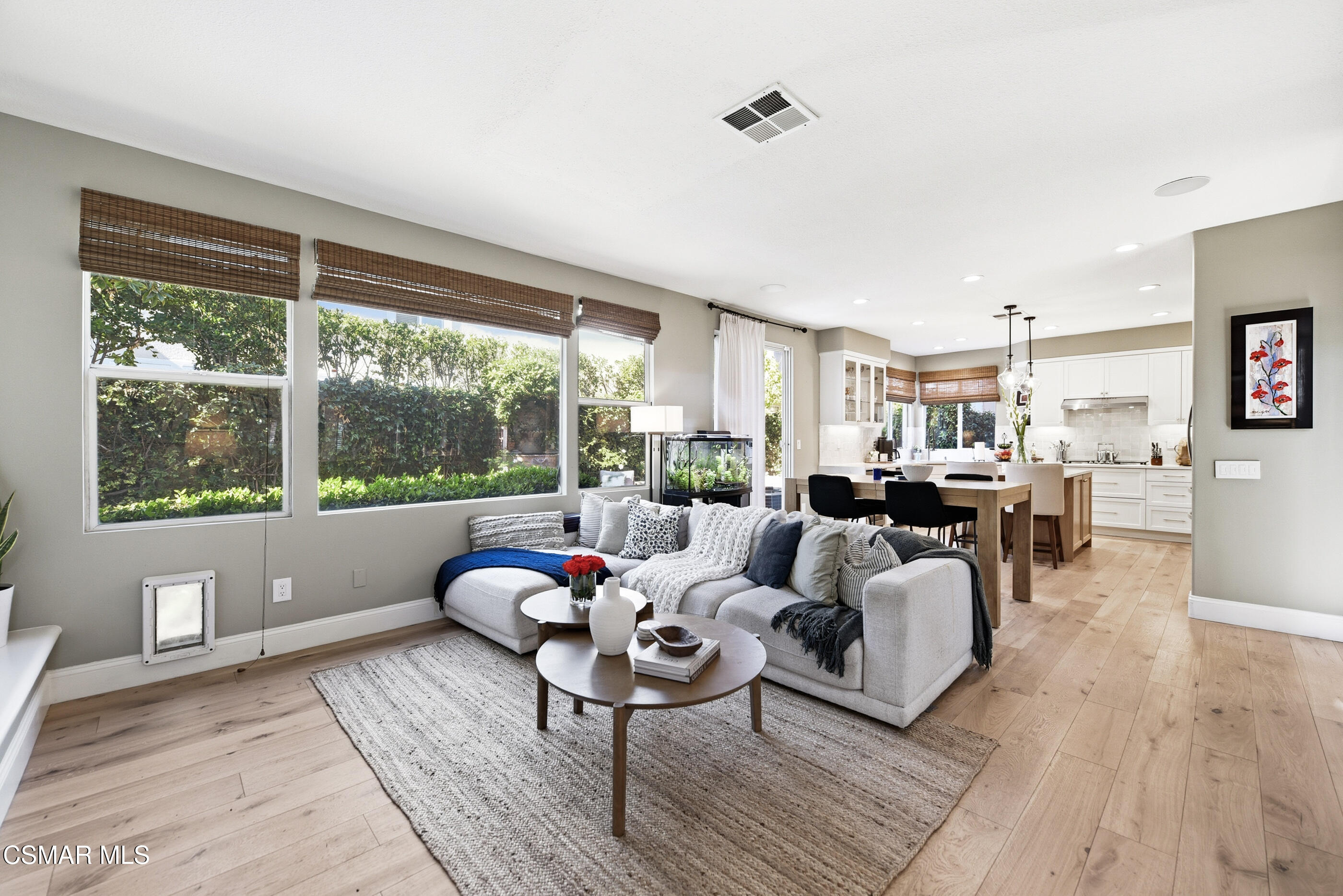 2529 Pathway Avenue Simi Valley, CA 93063 - Photo 17 of 49 2529 Pathway Ave Simi Valley-10