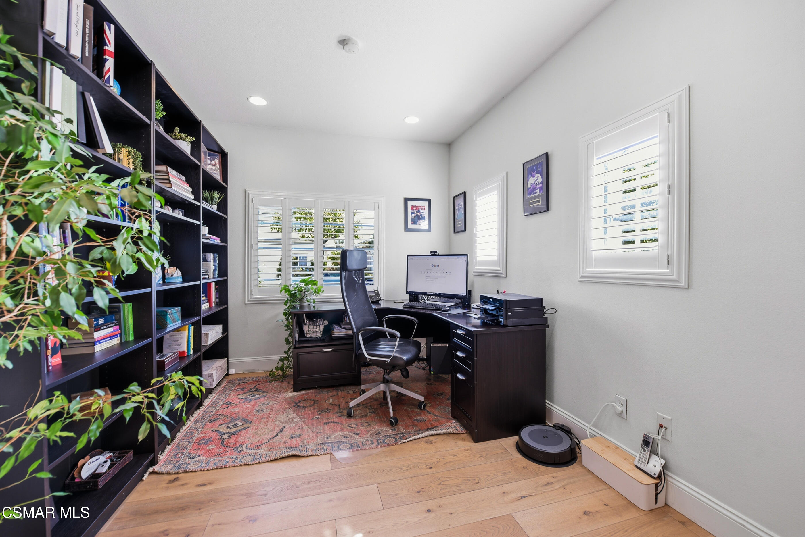 2529 Pathway Avenue Simi Valley, CA 93063 - Photo 24 of 49 2529 Pathway Ave Simi Valley-24