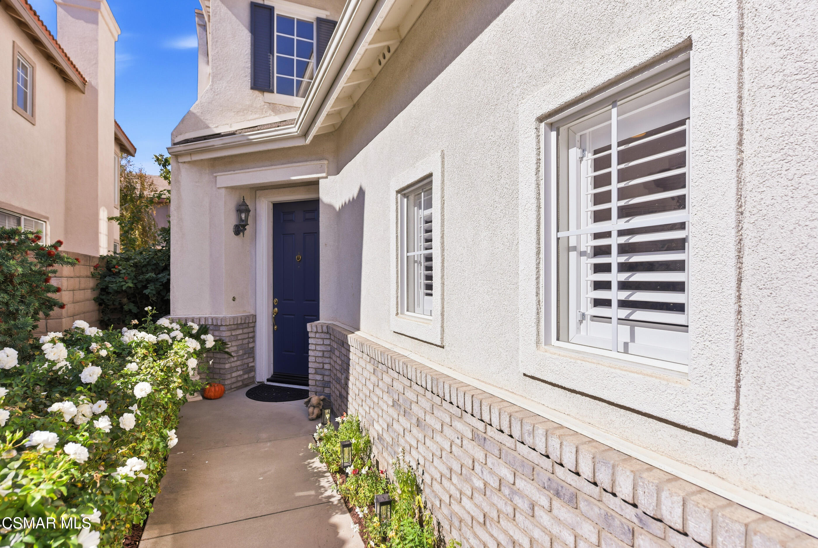 2529 Pathway Avenue Simi Valley, CA 93063 - Photo 4 of 49 2529 Pathway Ave Simi Valley-4