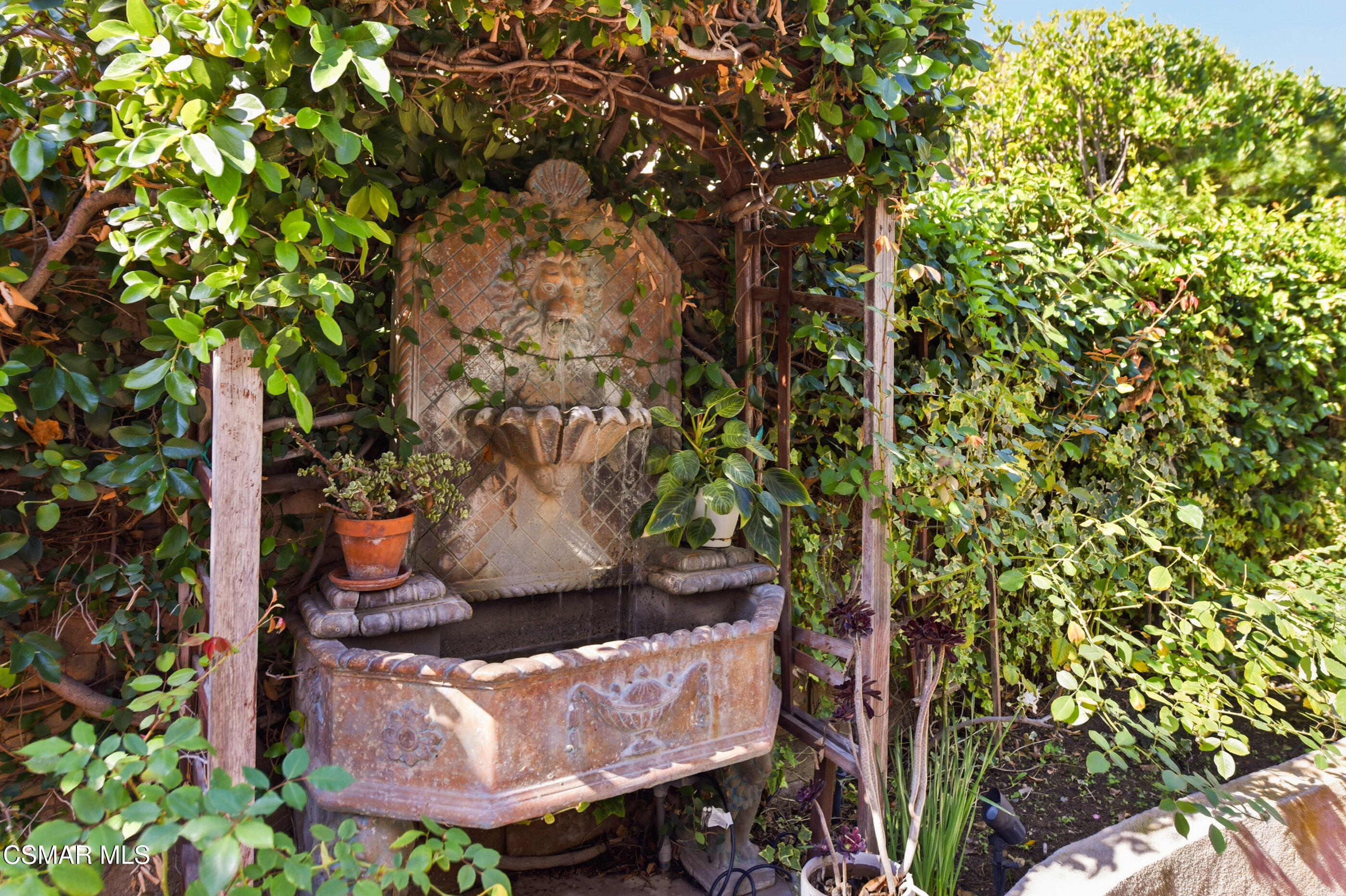 2529 Pathway Avenue Simi Valley, CA 93063 - Photo 43 of 49 2529 Pathway Ave Simi Valley-48