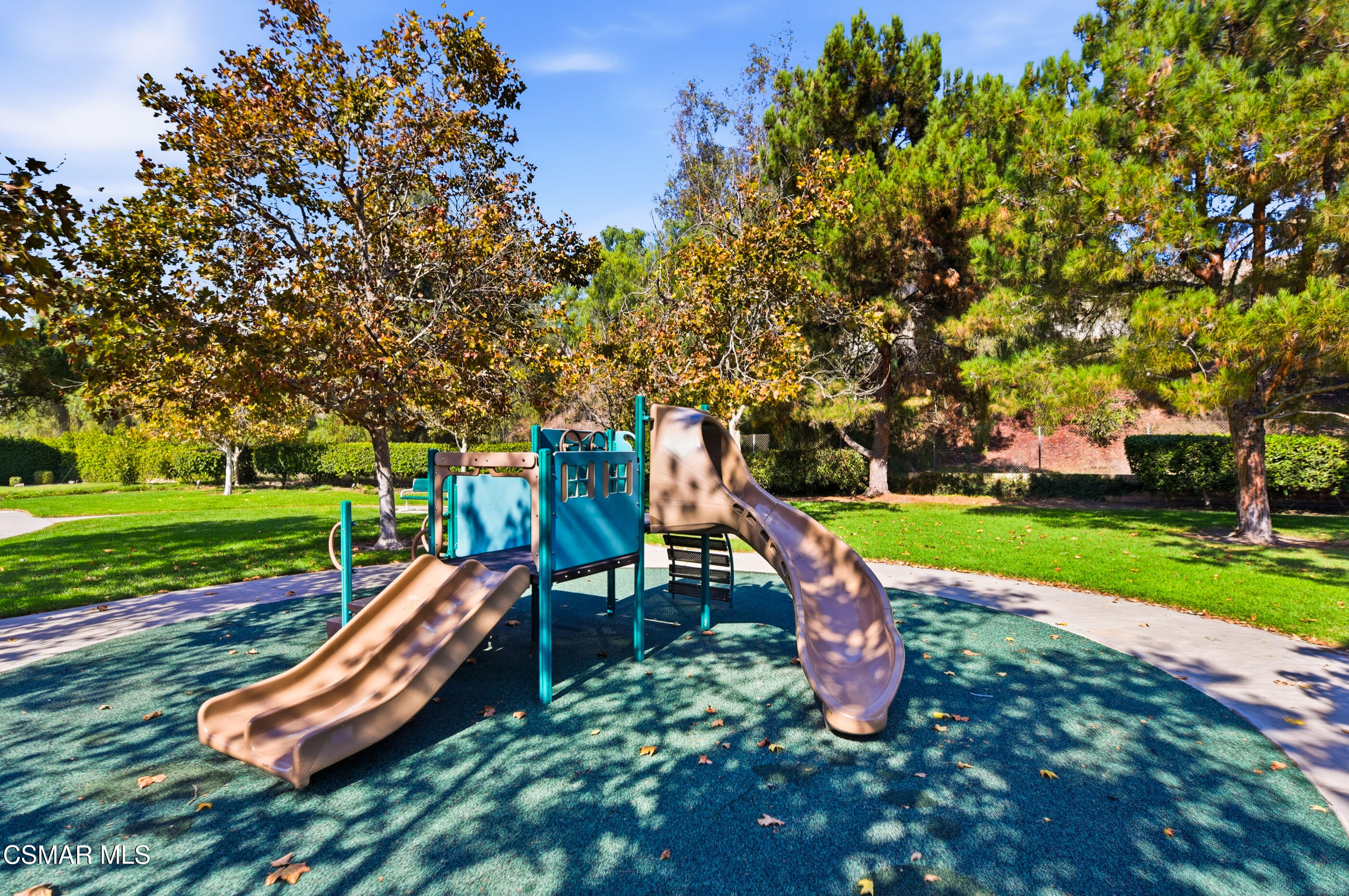 2529 Pathway Avenue Simi Valley, CA 93063 - Photo 49 of 49 2529 Pathway Ave Simi Valley-49