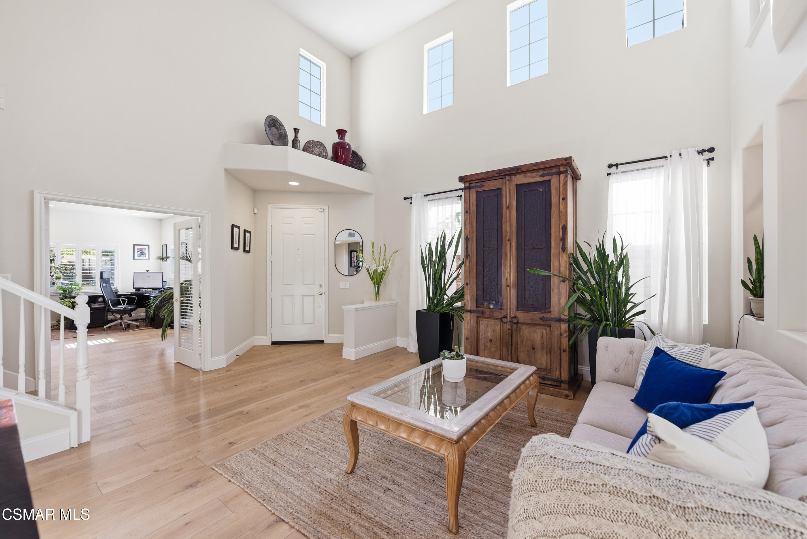 2529 Pathway Avenue Simi Valley, CA 93063 - Photo 7 of 49 2529 Pathway Ave Simi Valley-7