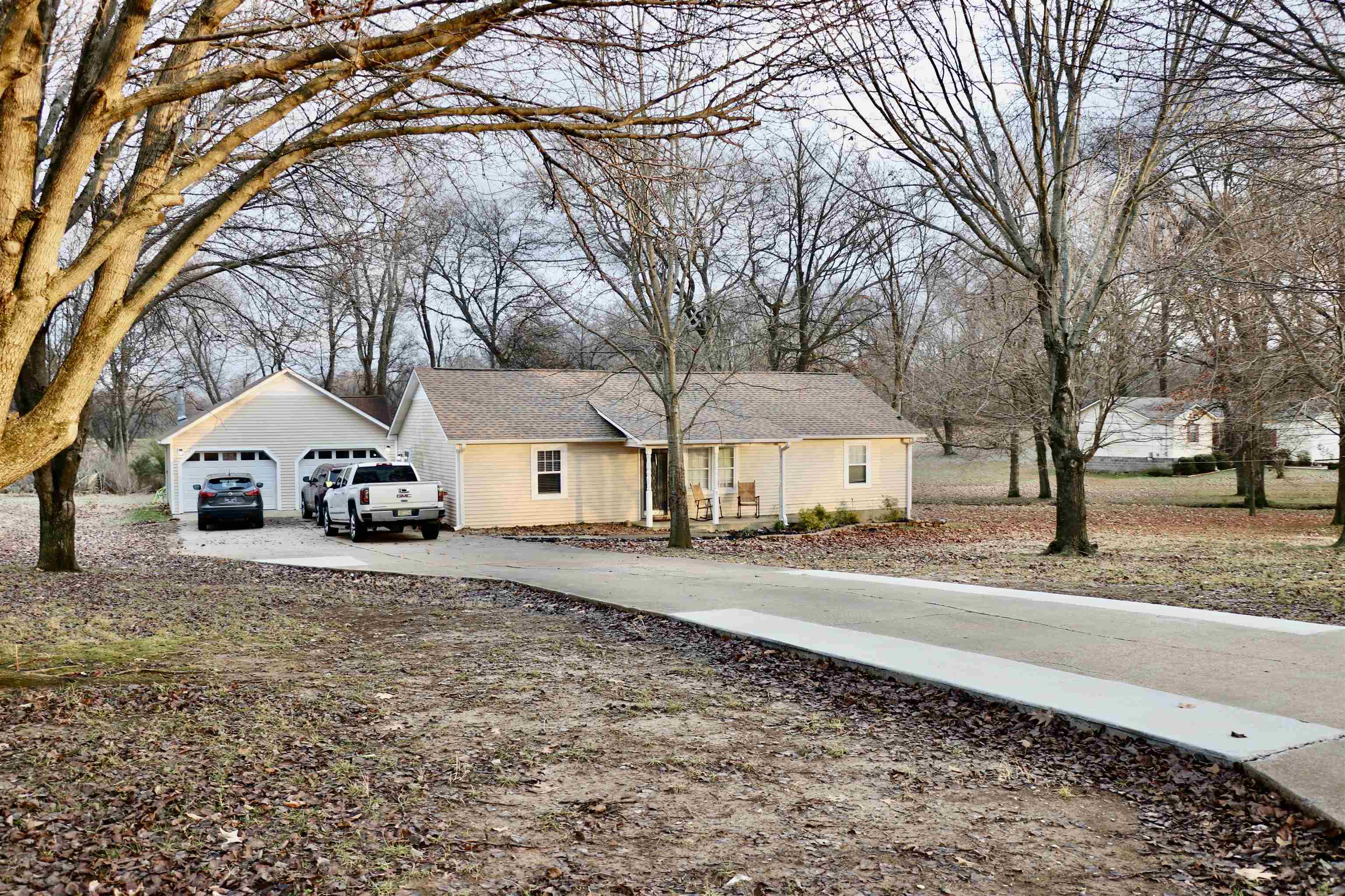 235 Tate Road Dyersburg, TN 38024 - Photo 20 of 28 a house with a outdoor space