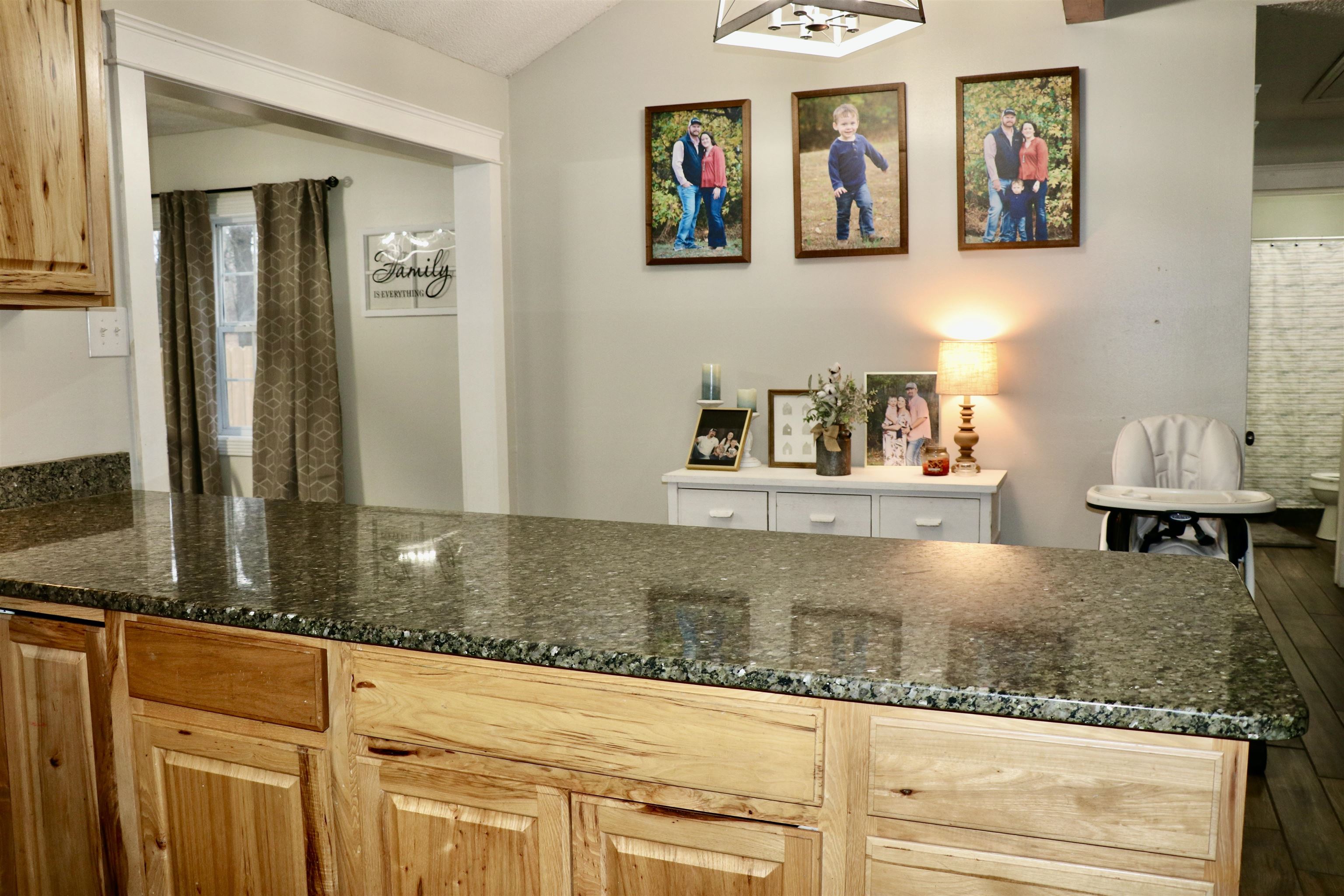 235 Tate Road Dyersburg, TN 38024 - Photo 7 of 28 a view of a living room