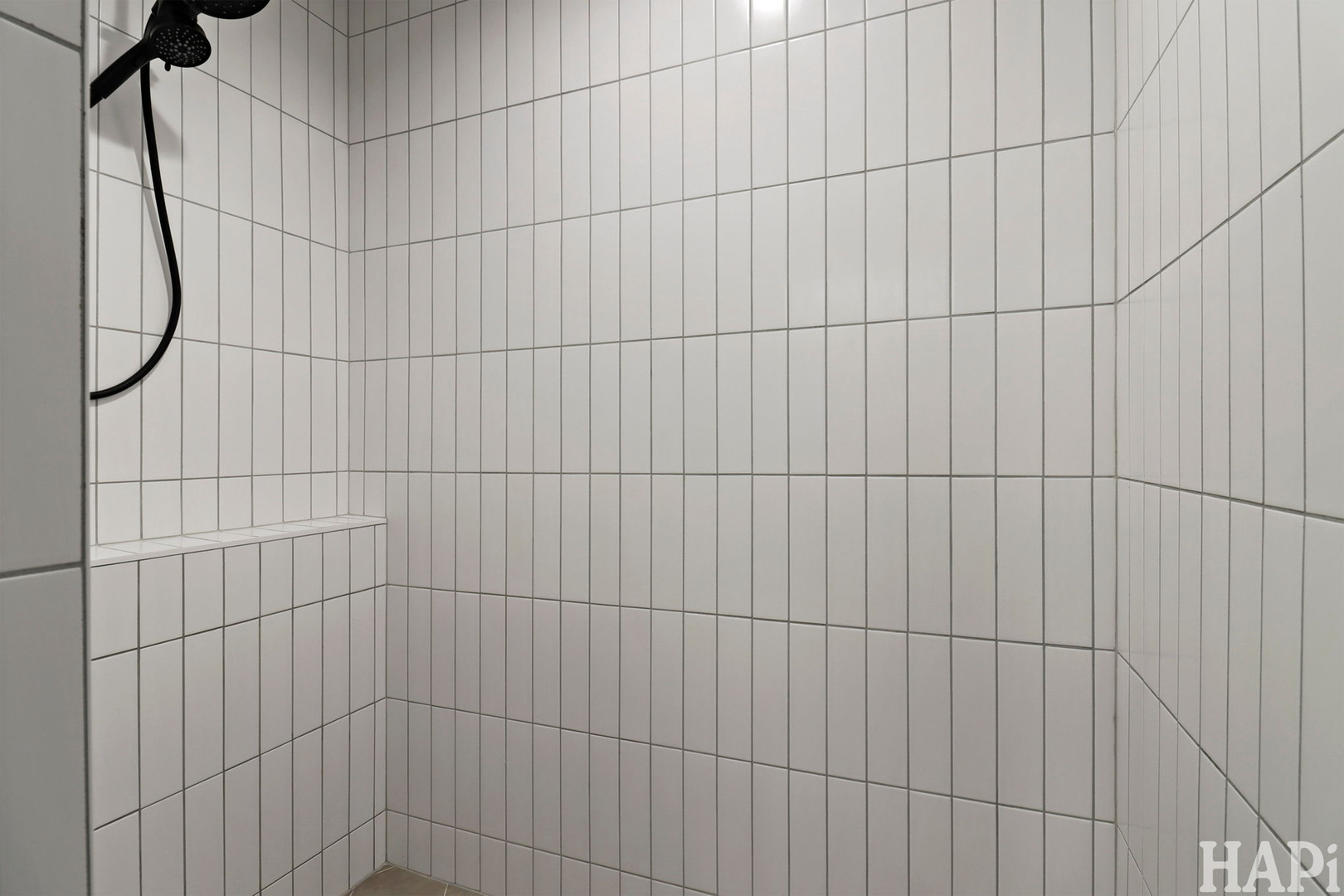 4321 West Lakewood Road McHenry, IL 60050 - Photo 22 of 51 a bathroom with a shower