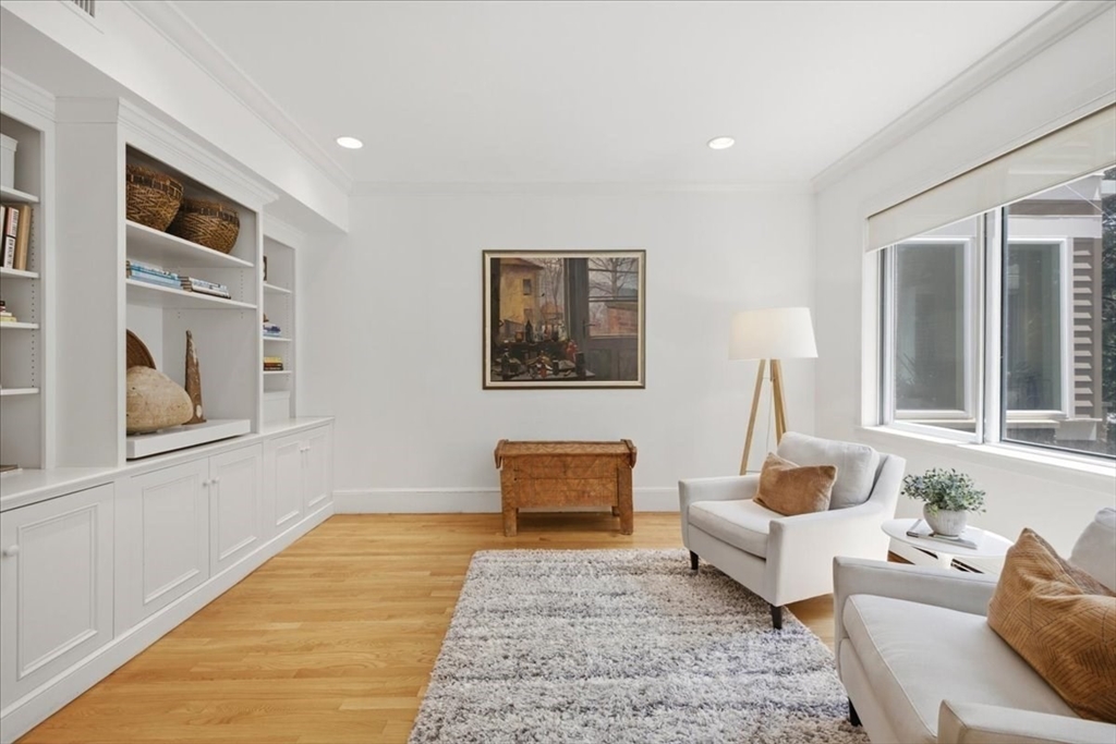 206 Allandale Road, Unit 1B Boston, MA 02467 - Photo 14 of 33