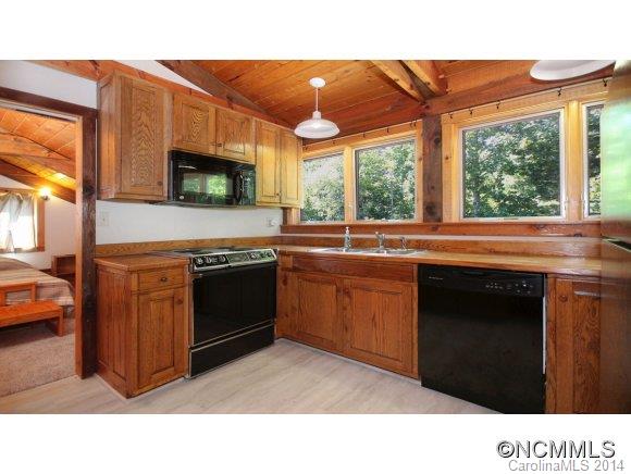 62 Racking Horse Lane Fletcher, NC 28732 - Photo 23 of 24 Gallery Image 23