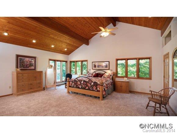 62 Racking Horse Lane Fletcher, NC 28732 - Photo 6 of 24 Gallery Image 6