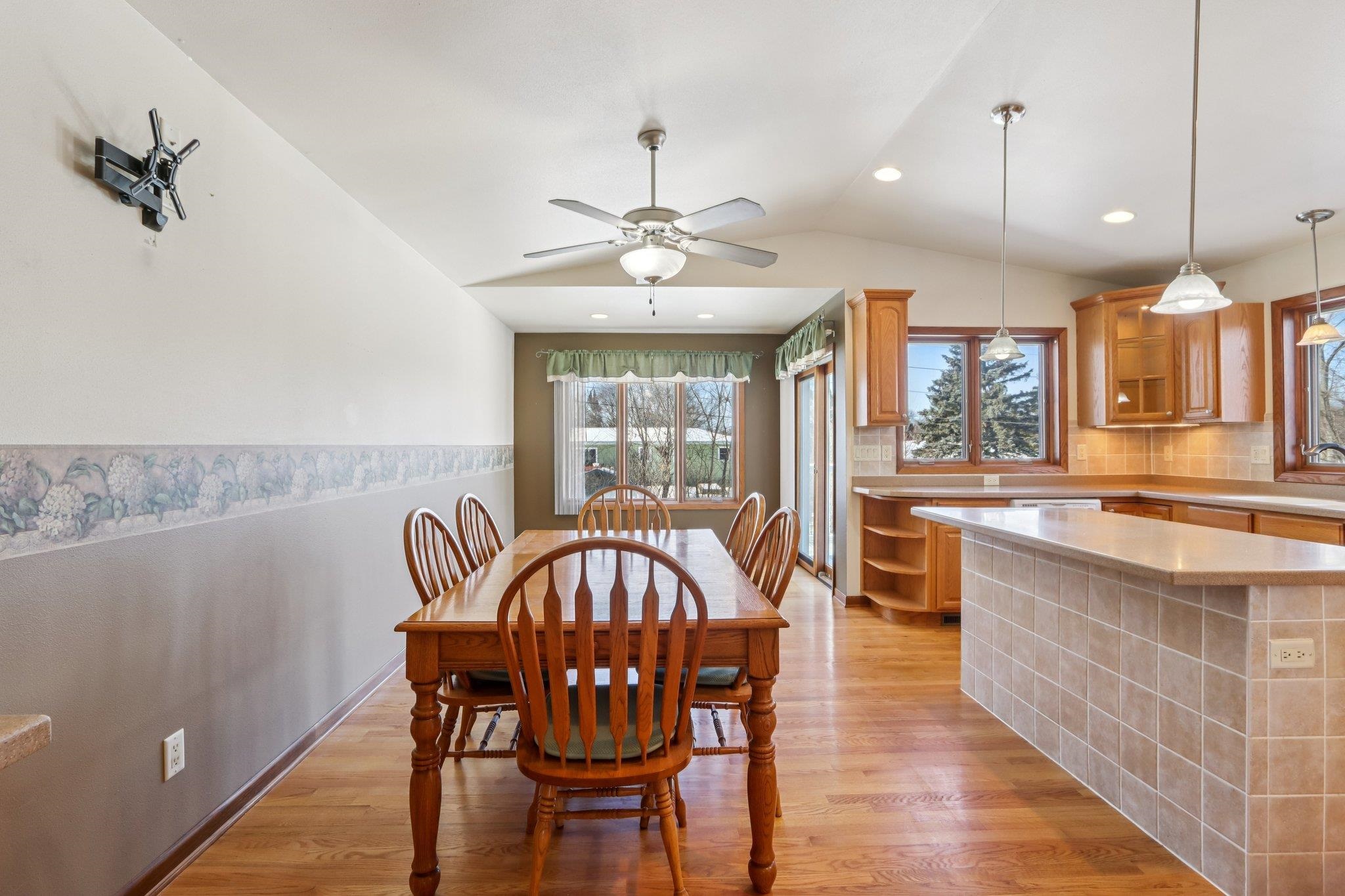 216 Reigstad Street DeForest, WI 53532 - Photo 15 of 74