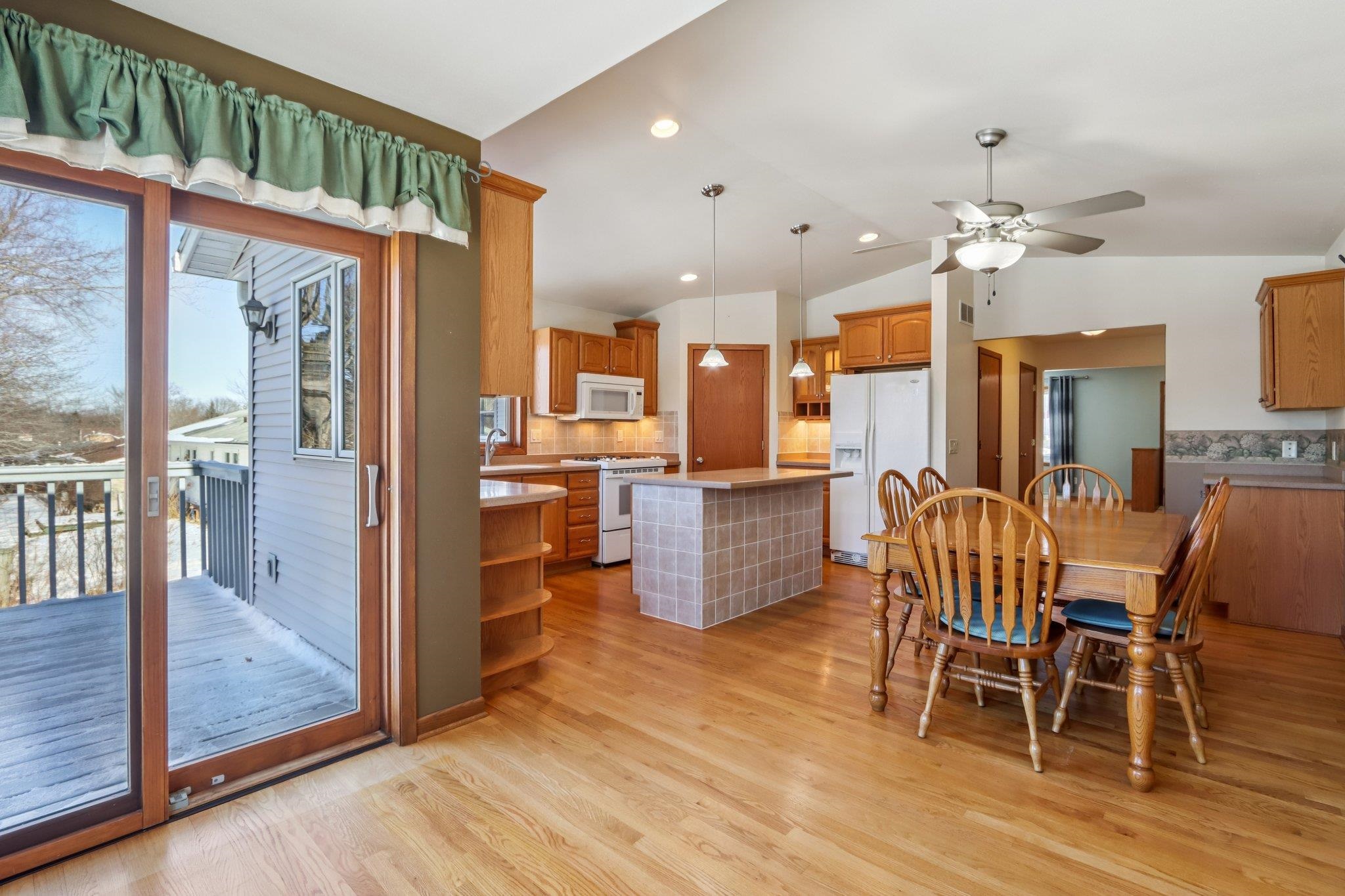 216 Reigstad Street DeForest, WI 53532 - Photo 17 of 74