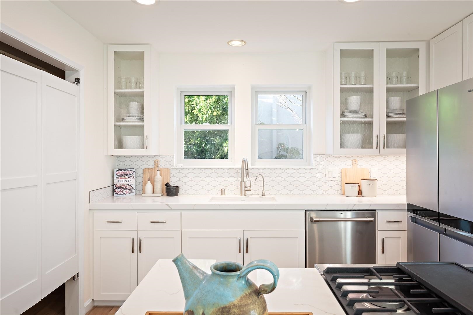 4630 Redwood Road Oakland, CA 94619 - Photo 27 of 58